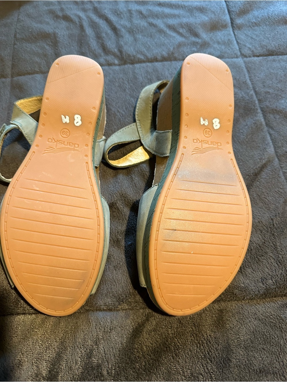 Dansko Stella Nubuck Suede Buckle Hardware Wedge Sandals New - Picture 11 of 16